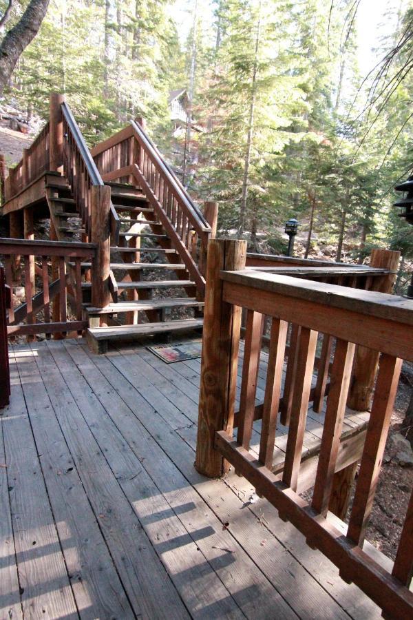 Tree House Lodge Yosemite West Exterior photo